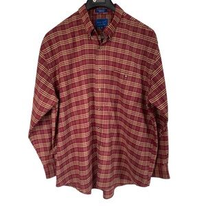 Towncraft long sleeve collared button down shirt men’s size XL wrinkle f…